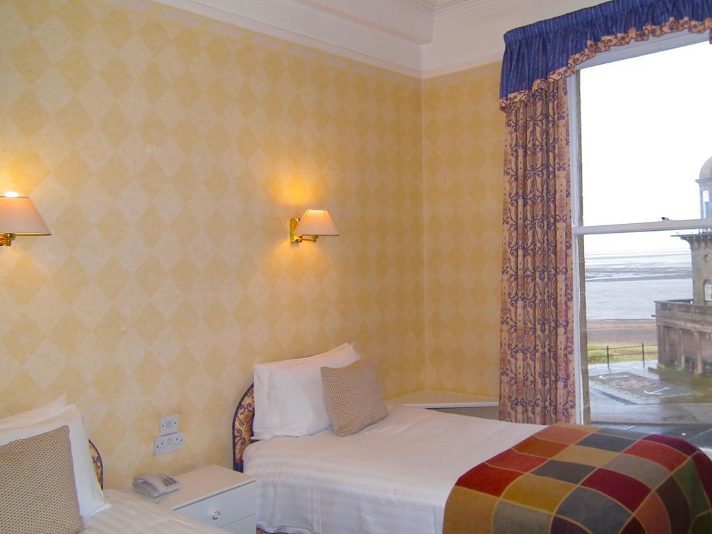 The North Euston Hotel Fleetwood Exterior foto